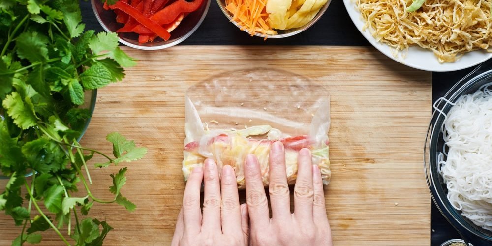 spring roll, preparing, cutting board